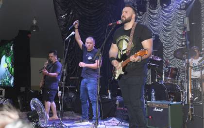Show Dino Fonseca