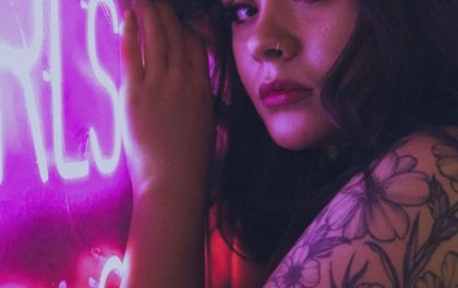 Fotógrafa ensina truques para fazer fotos criativas em casa