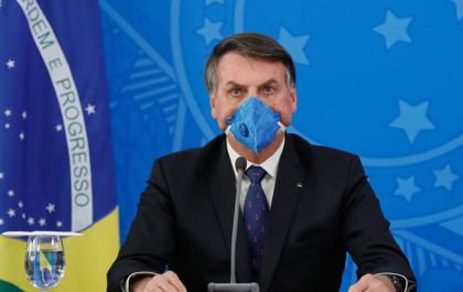 Resultado de teste de Bolsonaro dá positivo para COVID-19