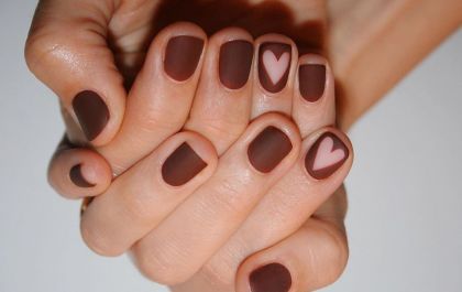 Elas voltaram! Unhas matte retornam repaginadas
