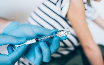 Anvisa prevê uso emergencial de vacina da Covid só na rede pública