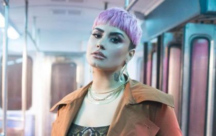 Cantora revela que se escondia em seu cabelo&nbsp;