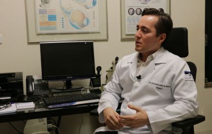 Dr. Leonardo Leite do IOTL fala sobre os benefícios da cirurgia refrativa. Confira!