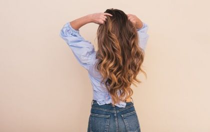 Dermatologista Dra. Joana Alexandria esclarece: quando me preocupar com a queda de cabelo?