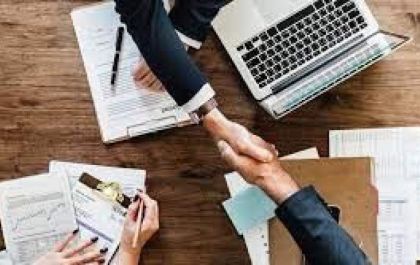 “Posso juntar a conta da empresa com a de despesas pessoais?”