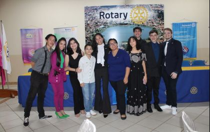 Interact e Rotaract Club de Três Lagoas fazem cerimônia de posse