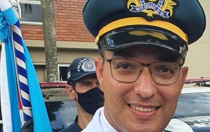 Sob as lentes: Tenente PM Lauro Sant'anna