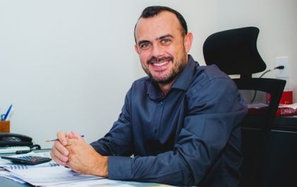 Diego Barbosa Gomes: Trabalho, dedicação e uma carreira de sucesso!