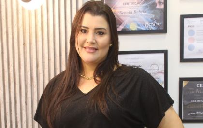 Renata Babeto: Estilo, carisma e uma trajetória de sucesso
