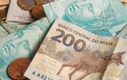 Dinheiro fácil, lucro arriscado