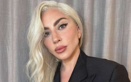 Lady Gaga chega ao Brasil após 13 anos