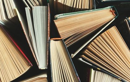 Turismo literário: a arte de viajar pelas páginas dos livros