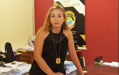 O que ela passa diariamente na Delegacia da Mulher?