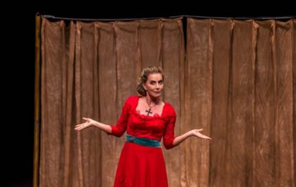 'A Mulher de Bath' - teatro e empoderamento com Maitê Proença