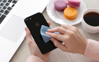 Como limpar o celular para se proteger do coronavírus